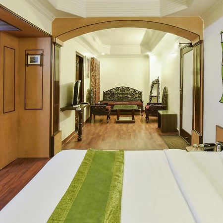 Hotel Kanishka Raipur  Bagian luar foto