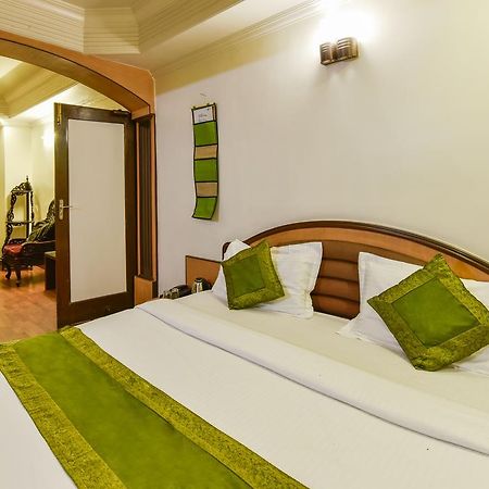 Hotel Kanishka Raipur  Bagian luar foto