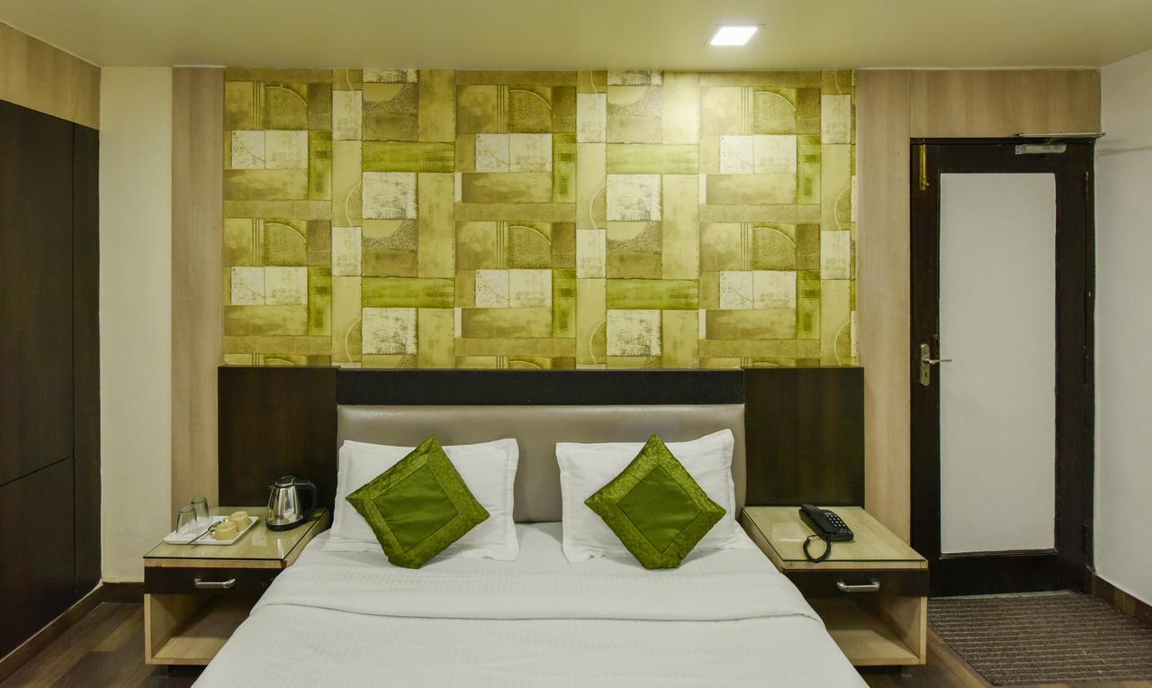 Hotel Kanishka Raipur  Bagian luar foto